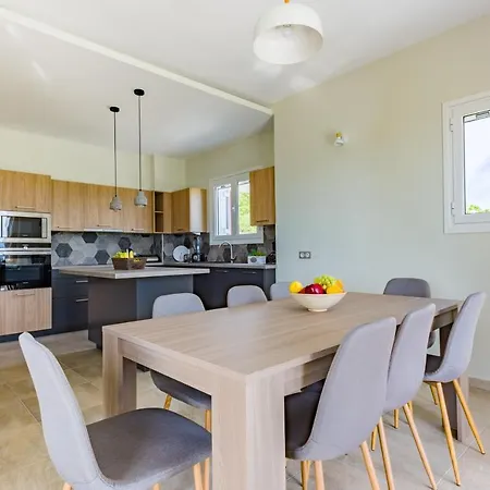 The Leaf House - Kefalonia Lixouri